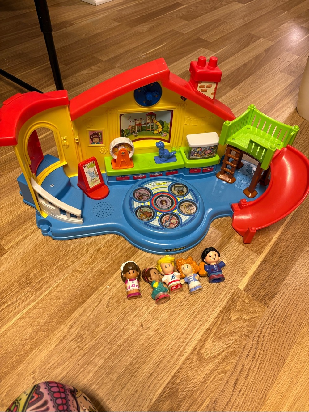 Little People Preschool Musical 35+ Sounds Song Phrase Playground Fisher Price